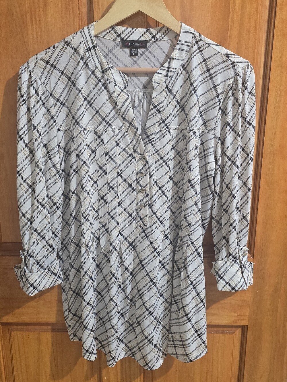 Womens Cocomo & Co. Plaid Button-Detail Split Neck Blouse Top Size L